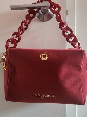 Dolce & Gabbana Q Burgundy Velvet Bag Zippered Pouch With Chunky Acrylic Strap
